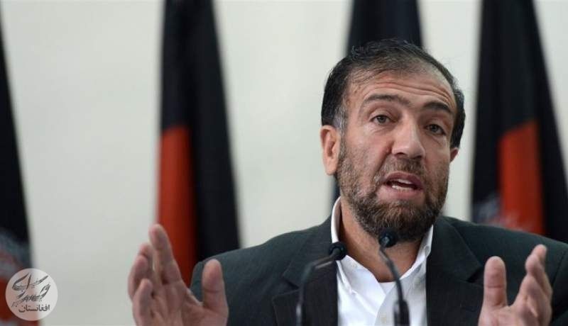 وزیر عدلیه پیشین افغانستان می‌گوید طالبان سنت حرمت به زنان افغان را شکسته است