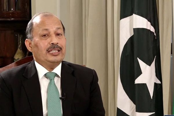 منصور احمد خان: که خلک د طالبانو حکومت رانسکور کړي اسلاماباد به یې حکومت په رسمیت وپېژني