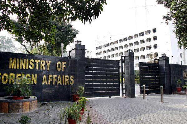 پاکستان له طالبانو نه د ترهګرۍ د مخنیوي په تړاو «لیکلی او تایید وړ ډاډ» غوښتی