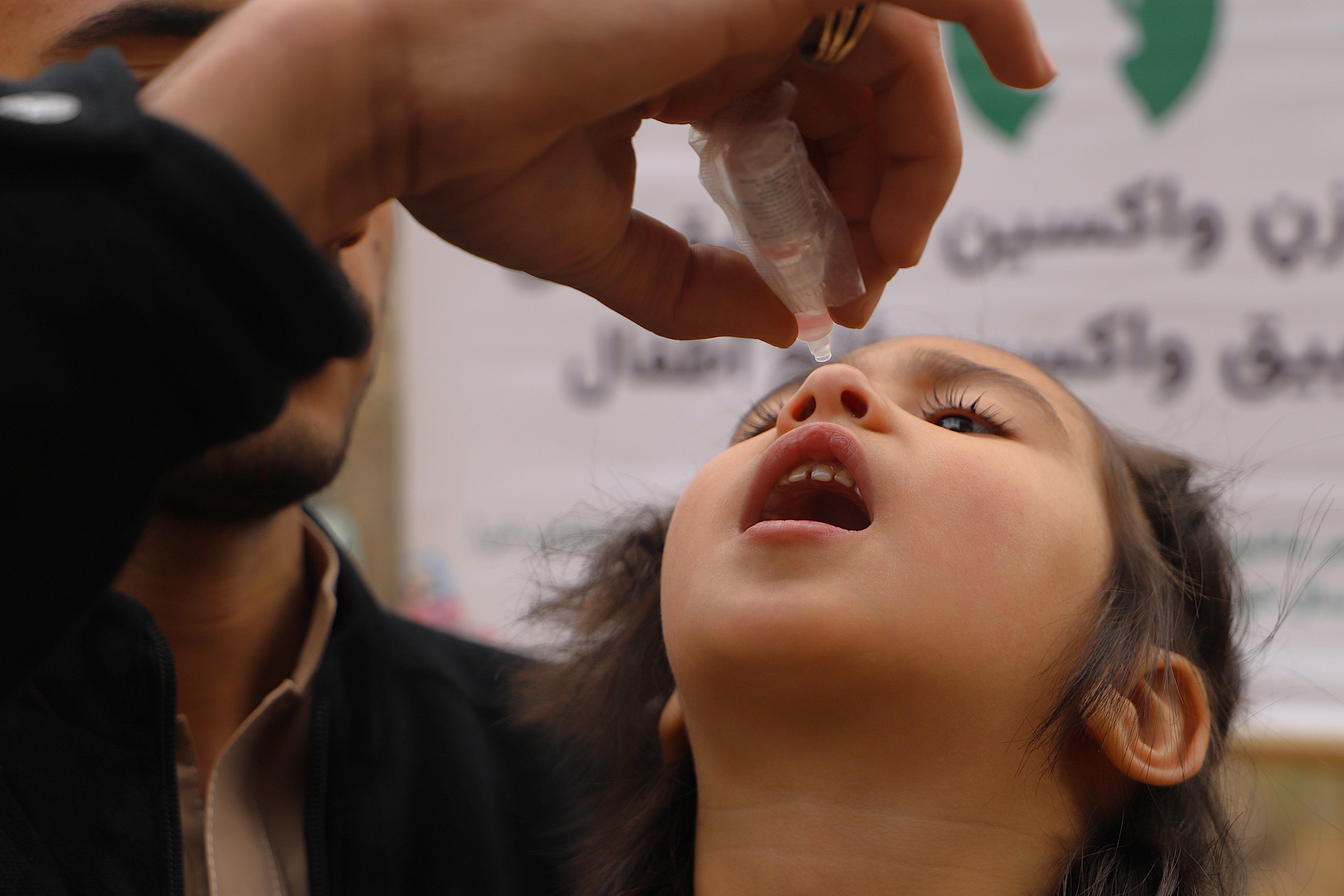 دایکندی، بامیان و غور در انتظار؛ واکسیناسیون فلج کودکان در ۳۱ ولایت آغاز شد