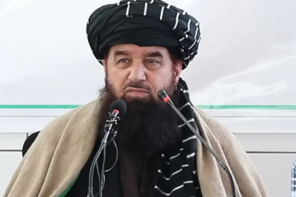 سجن خاص: وزير العدل لدی طالبان يعتقل المدنيين خارج القانون