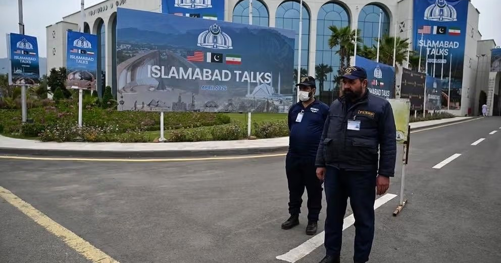 پاکستان لا هم د امریکا او ایران ترمنځ د واټن کمولو هڅه کوي | افغانستان ...