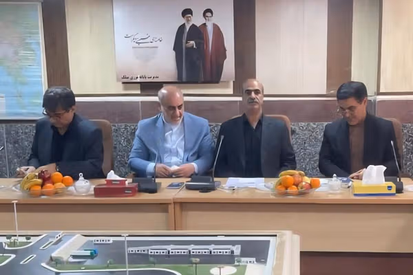 ایرانی ډيپلوماټ: د میلک بندر باید د بندر عباس او چابهار بندر په څېر پیاوړی شي