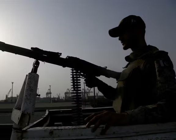 پنج سرباز پاکستانی در درگیری با شورشیان در خیبر پختونخوا کشته شدند