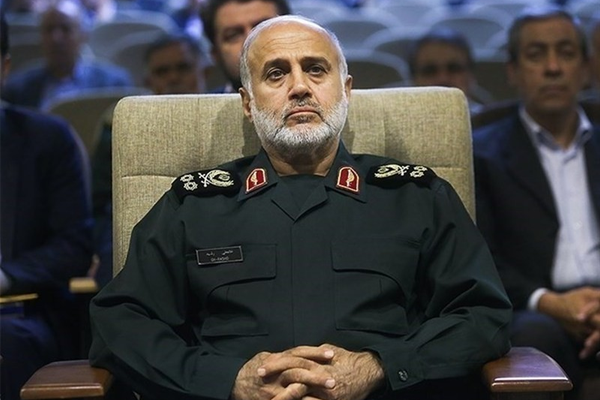 ایران سبا د خپلو یو شمېر وژلشویو جنرالانو د یاد په پار مراسم جوړوي