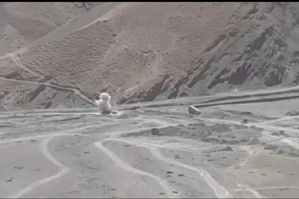 مقاومت جبهې په بدخشان کې د طالبانو په یوه رنجر د ماین چاودنې خبر ورکړی
