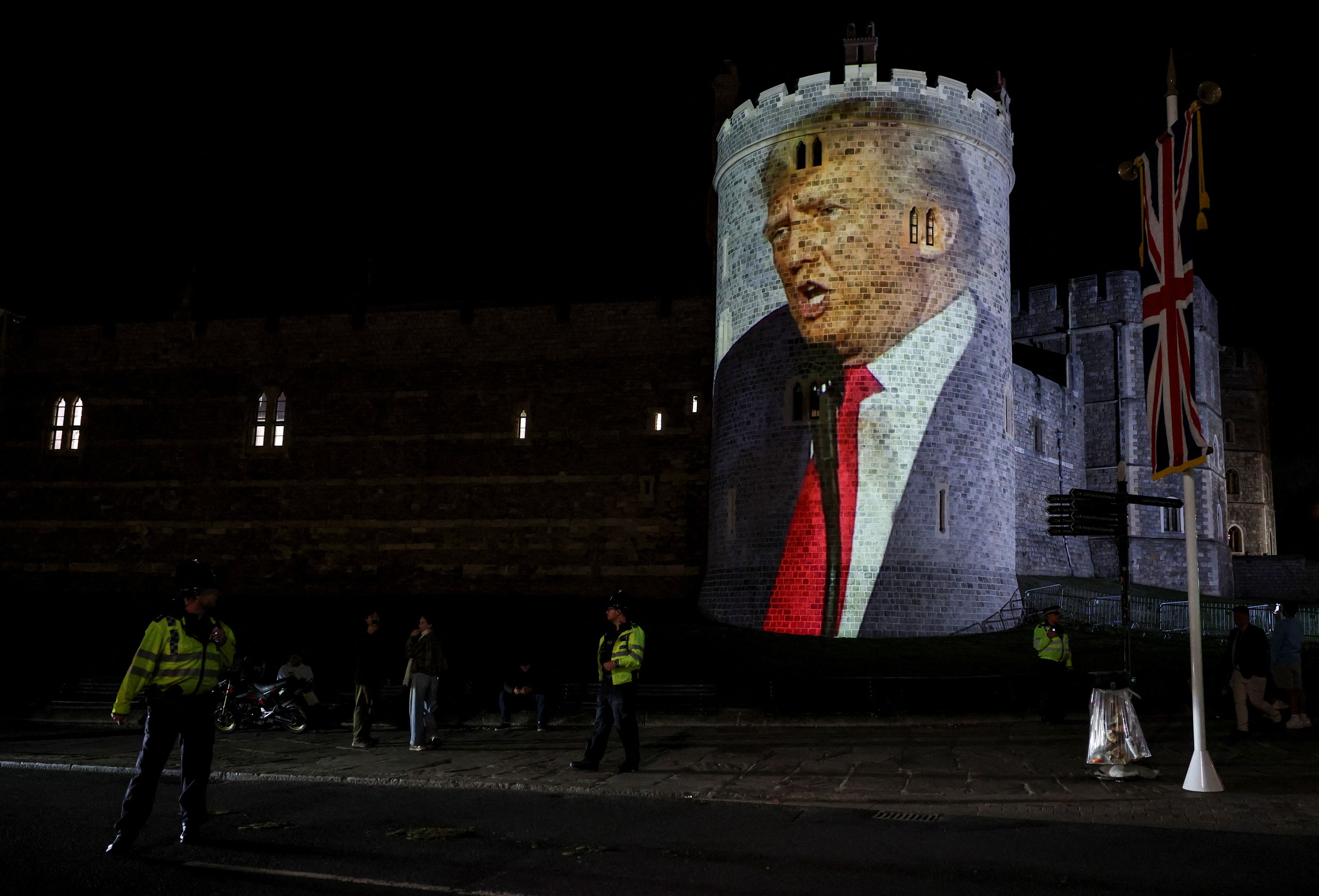 ترامپ برای دومین سفر رسمی وارد بریتانیا شد