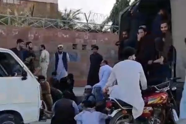 بازداشت و اخراج مهاجران افغان در ایالت خیبر پختونخوای پاکستان تشدید شده است