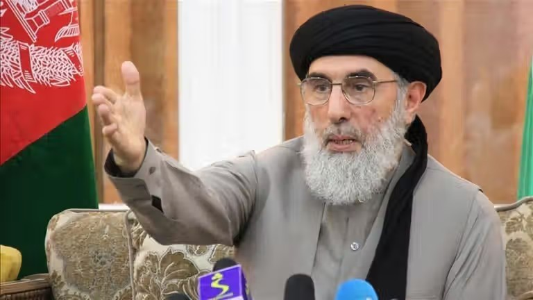حکمتیار د جمعه خان همدرد له غبرګون وروسته؛ په څو تابعيته او كرايي غړو ګوند نه شي جوړېدلی