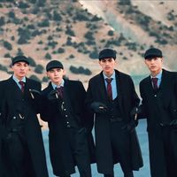 طالبان چهار جوان را به علت تقلید از پوشش بازیگر یک سریال معروف انگلیسی بازداشت کرد