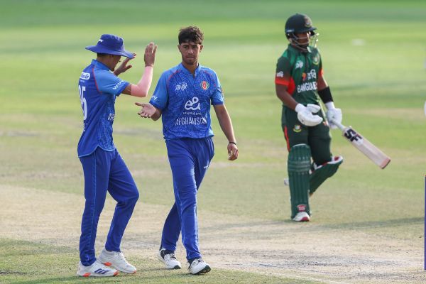 د ۱۹ کلنو کرېکټ اسیا جام سیالۍ: بنګلهدېش افغان لوبډلې ته د ۳ ویکټو په توپير ماتې ورکړه