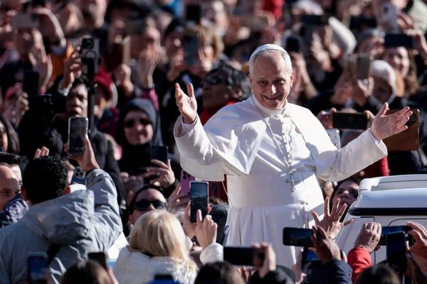 پاپ لیو د ټرمپ د کډوالۍ پر سیاستونو یو ځل بیا نیوکه وکړه