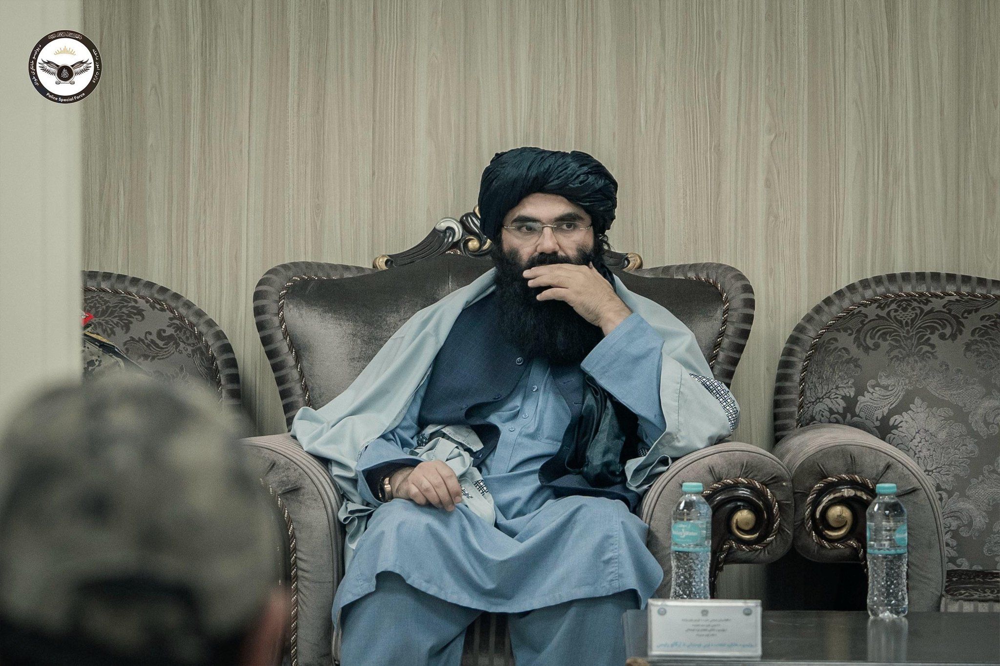 حقانی می‌گوید طالبان مشکلات موجود در افغانستان را از طریق گفت‌وگو حل می‌کند