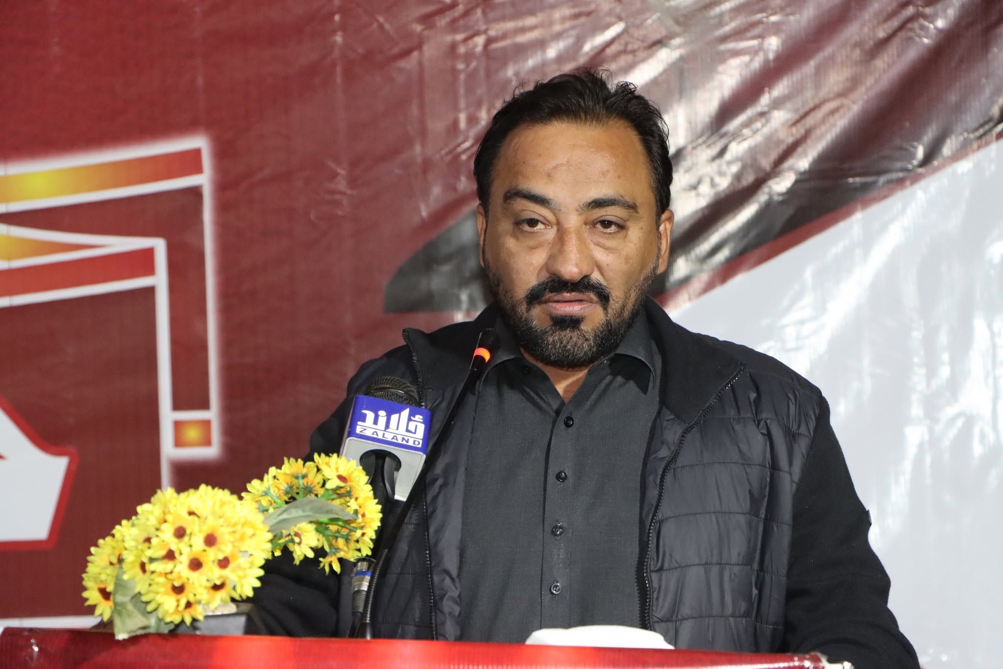 عوامي نشنل ګوند: له افغانستان څخه د طبي زده کړو په اړوند د پاکستان پرېکړه د منلو وړ نه ده