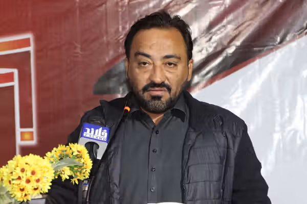 عوامي نشنل ګوند: له افغانستان څخه د طبي زده کړو په اړوند د پاکستان پرېکړه د منلو وړ نه ده