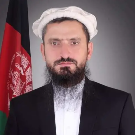 د نورستان پخوانی والي: پوهنتونونه د ملت علمي پانګه ده، د له منځه وړلو پر ځای دې پیاوړي شي