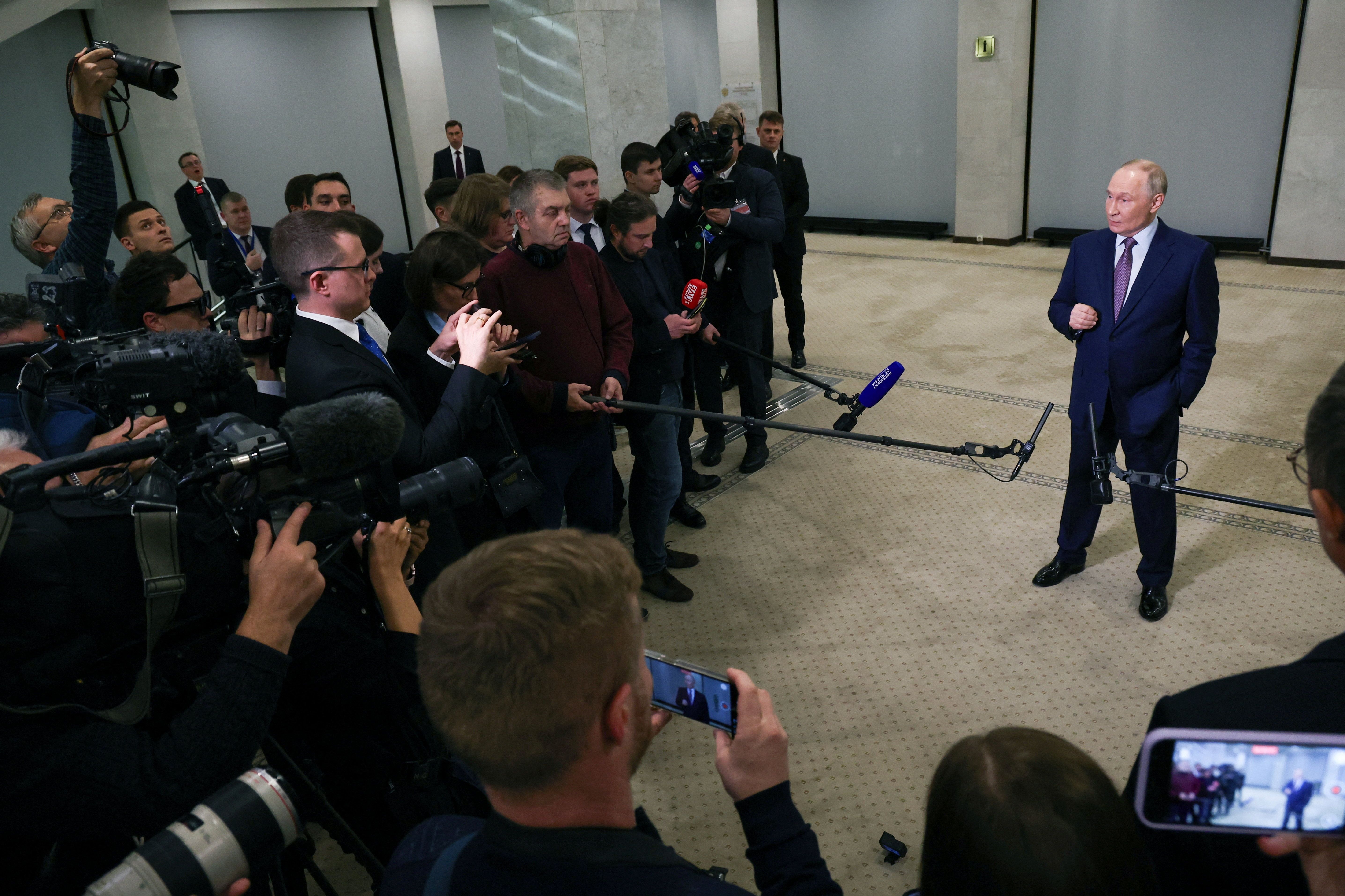 پوتین می‌گوید تسلیم فشارهای امریکا نمی‌شود