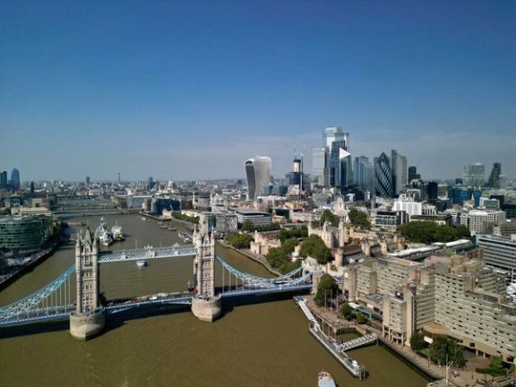 د بریتانیا پلازمېنه لندن