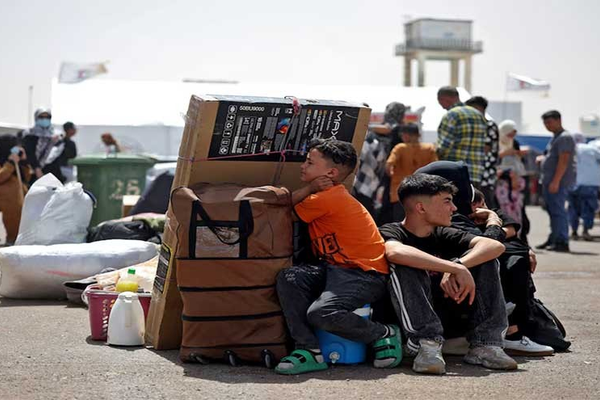 سږکال؛ له ایران نه ۵۸۱زره افغان کډوال افغانستان ته ستانه شوي