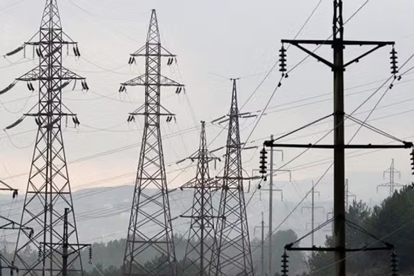 تمديد عقد شراء الكهرباء بين أفغانستان وأوزبكستان