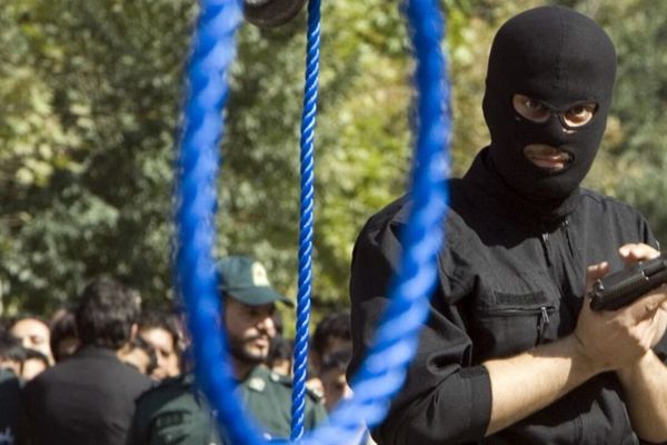 هر دو ساعت یک اعدام؛ دستکم ۳۳۸ زندانی در یک ماه در ایران دار زده شدند