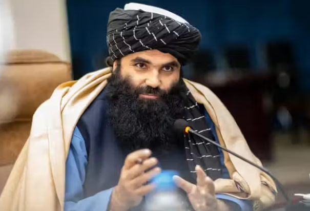 حقاني يبحث في اجتماع سري مع أنصاره مستقبل أفغانستان