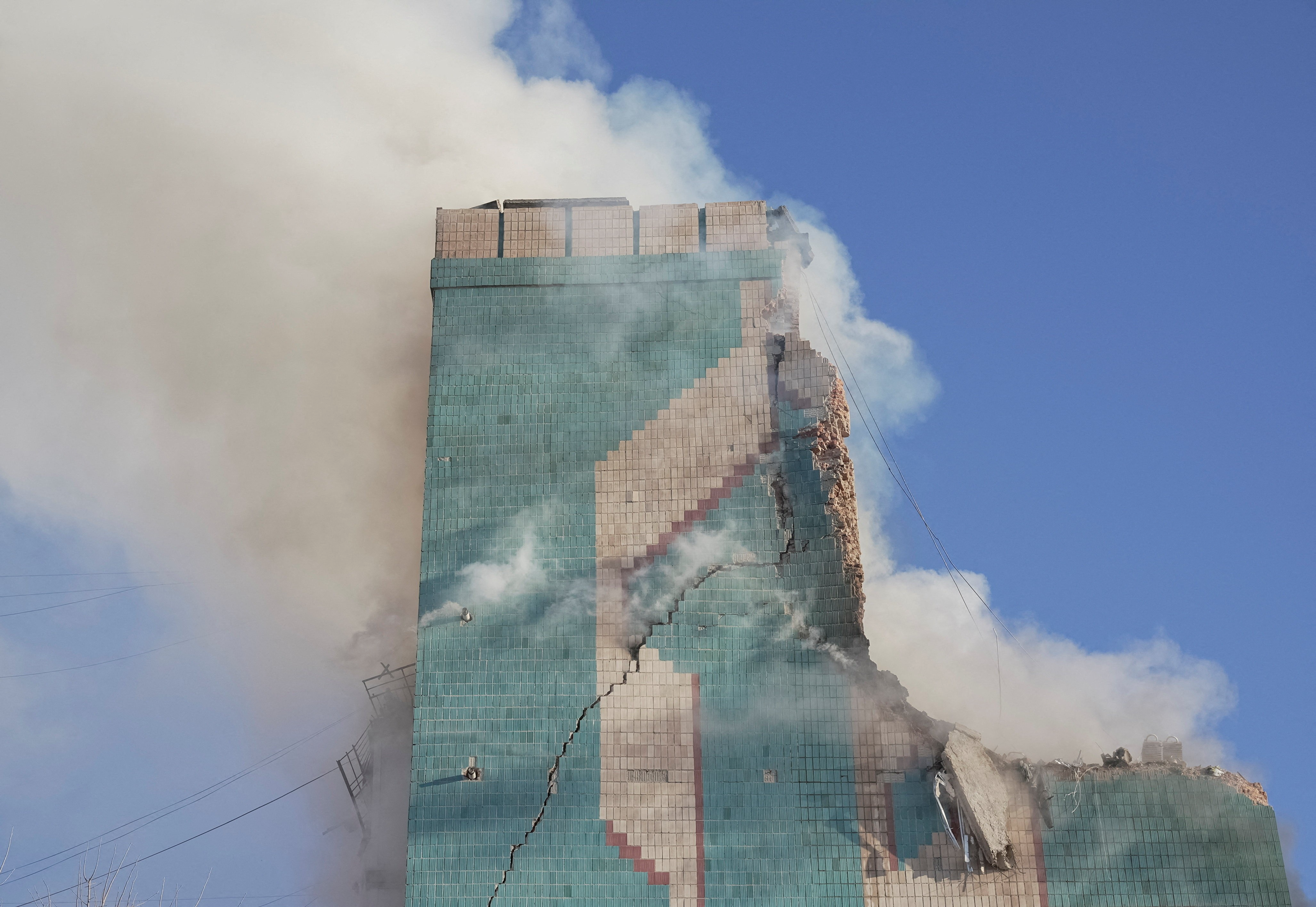 د اوکراین پر ترنوپیل ښار د روسیې بریدونو کې ۱۹ تنه وژل شوي