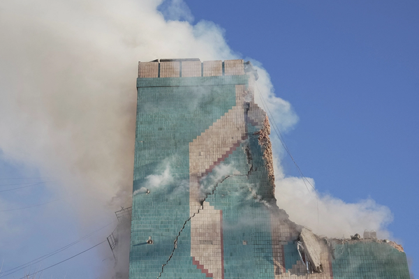 د اوکراین پر ترنوپیل ښار د روسیې بریدونو کې ۱۹ تنه وژل شوي