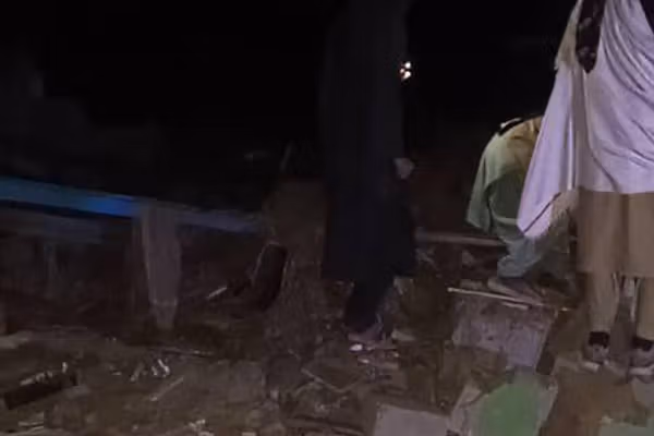 پاکستان تأیید کرد که به ۷ نقطه در افغانستان حمله کرده است