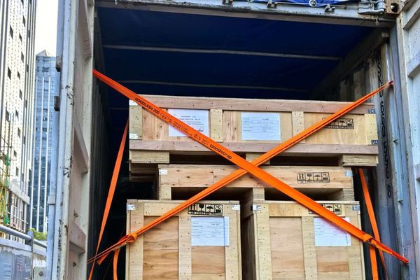 یوه سعودي د نیمروز روغتون ته د نږدې ۱۳۰ میلیونه افغانیو په ارزښت تجهیزات واخیستل