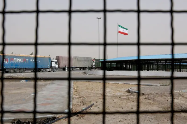 Iran Claims To Have Handed Over 1,000 Afghan Prisoners To Taliban