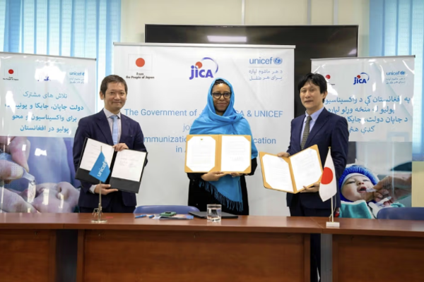 اليابان خصصت 6 ملايين دولار للقضاء على شلل الأطفال في أفغانستان