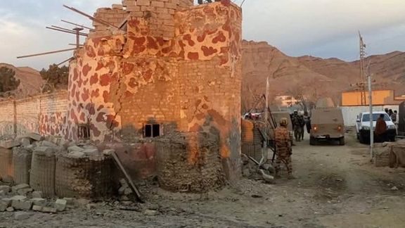 د پاکستان پوځ وايي د ټي ټي پي ډله ییز ځانمرګي برید کې دوه پوځیان او پنځه وسله وال وژل شوي