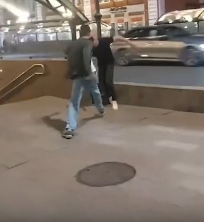 مرد افغان در روسیه به اتهام آزار و اذیت زنان و حمله با چاقو به سه سال زندان محکوم شد