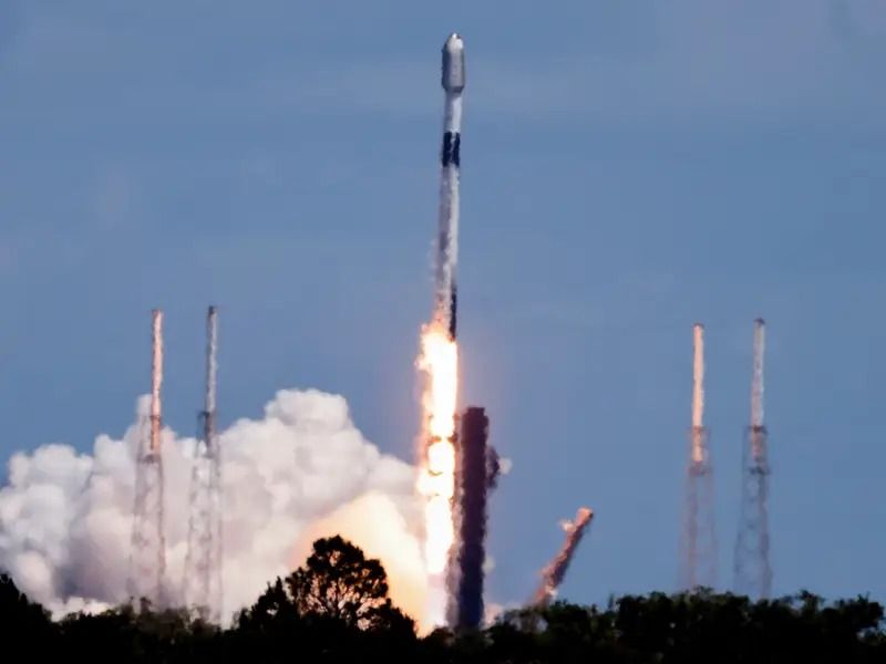 اسپیس‌اکس اولین سری از ماهواره‌های جاسوسی جدید امریکا را به فضا پرتاب کرد