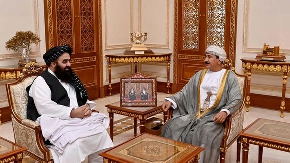 وزیر دفتر سلطنتی عمان با وزیر خارجه طالبان دیدار کرد