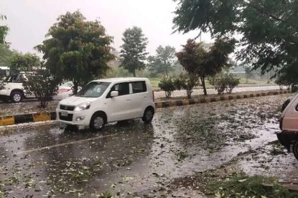 باد و باران شدید در پاکستان ۱۹ کشته و ۷۵ زخمی برجا گذاشت
