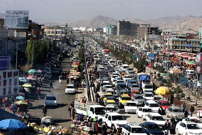 د طالبانو د احصایې اداره وايي، چې د افغانستان نفوس نږدې ۳۵ میلیونه تنه دی