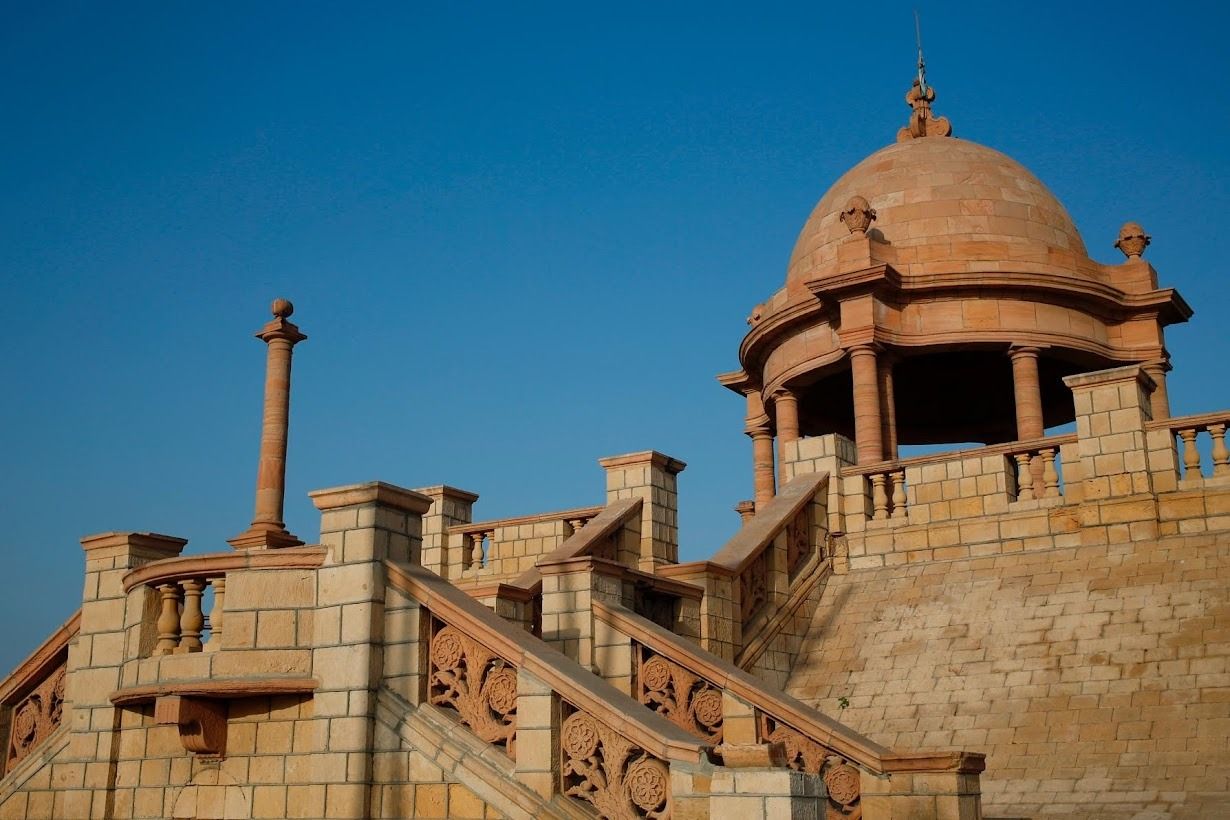 محافظت از میراث فرهنگی پاکستان بخشی از کمک‌های امریکا به صندوق سفیران بوده است