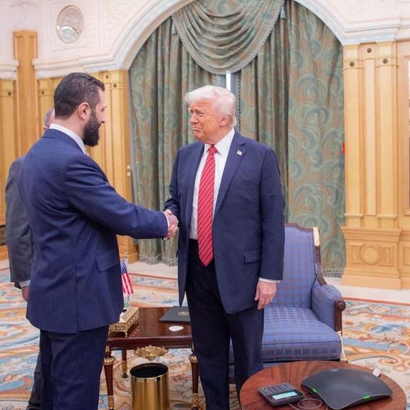 ترامپ دستور لغو تحریمهای سوریه را امضا میکند