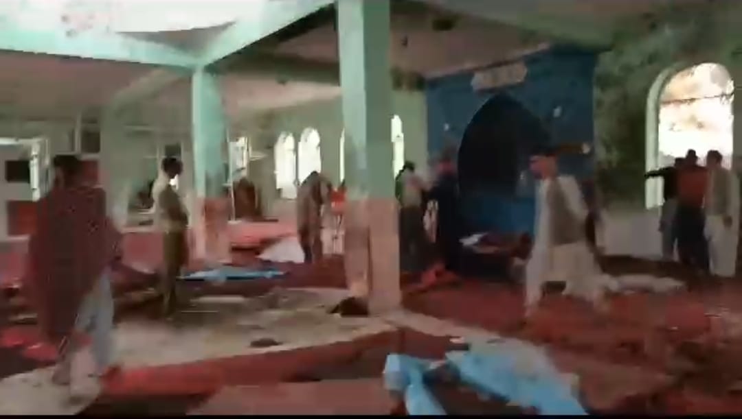 داعش مسئولیت حمله به مسجد شیعیان در شهر پلخمری را بر عهده گرفت