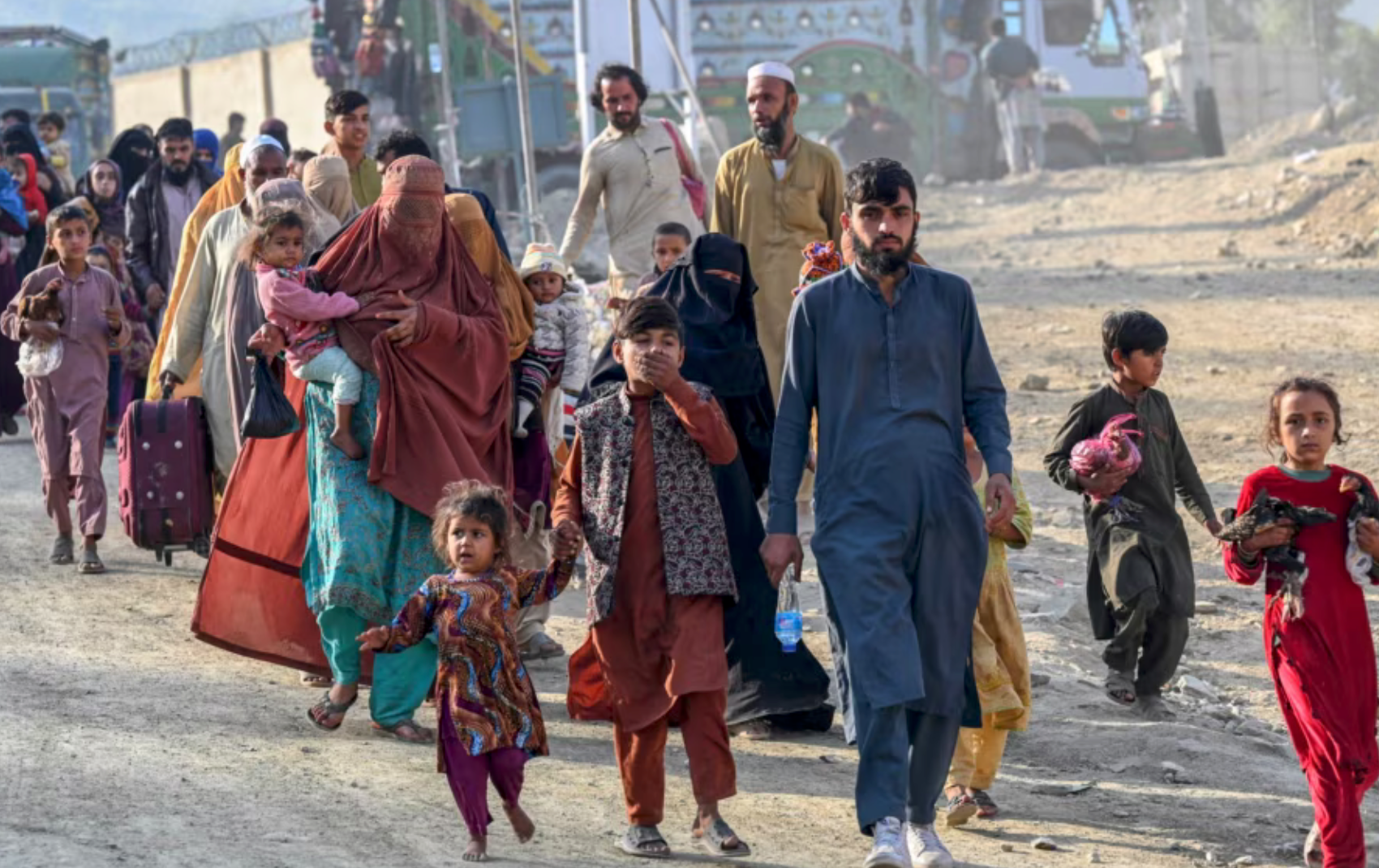 پاکستان کې د افغان کډوالو یوه خوځښت له نړۍوالې ټولنې او ملګرو ملتونو د همکارۍ غوښتنه وکړه