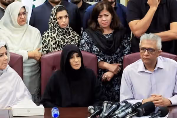 ډاکټر عظمی نیازي: عمران خان راته وویل چې په زندان کې زما د وژلو هڅه شوې