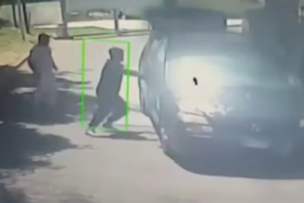 الشرطة الإيطالية تعتقل باكستانيين بتهمة إحراق عمال أفغان