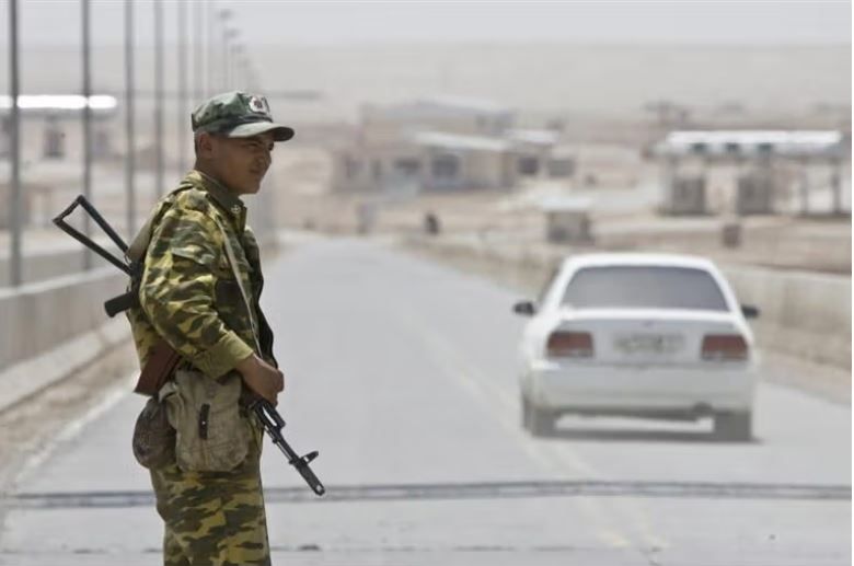 د تاجکستان پوله ساتونکی