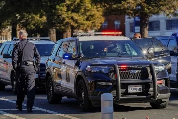 په امریکا کې د ډزو په پېښه کې یو پولیس افسر وژل شوی دی