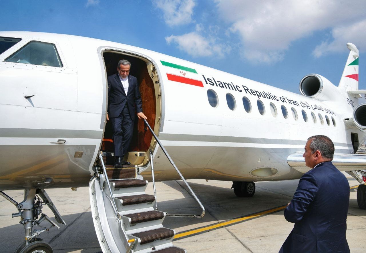 د ایران د بهرنیو چارو وزارت: عراقچي له امریکا سره د مذاکراتو لپاره عمان ته لاړ