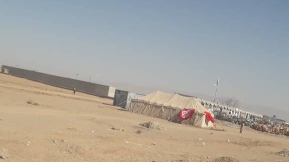 منابع در هلمند: فرمانده نیروهای ویژه ملا هبتالله بر زمین دولتی مدرسه و مغازه ساخته است