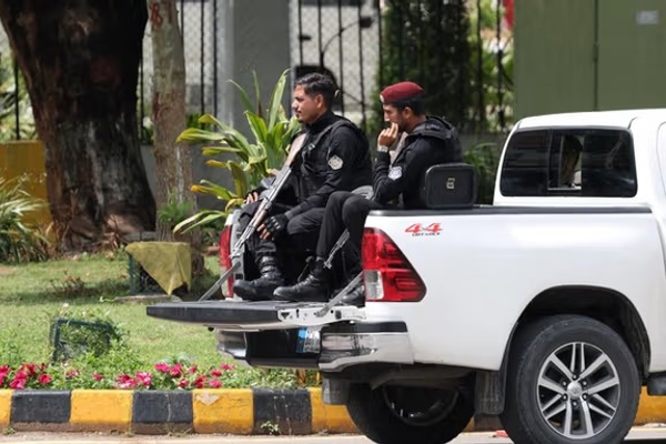 پاکستان د ایران د جګړې په اړه د مذاکراتو لپاره امنیتي تدابیر پراخ کړي