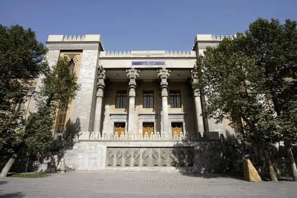 د ایران د بهرنیو چارو وزارت: د امریکا تازه بریدونه له هوکړهلیک نه ښکاره سرغړونه ده